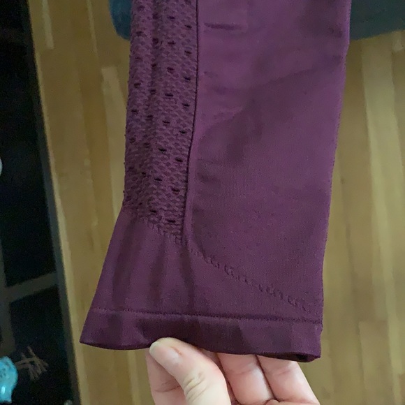 Fabletics Sync Mesh Legging!! - Picture 3 of 8